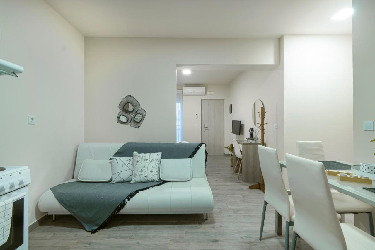 Dedis Apartment'S Neos Marmaras Bagian luar foto